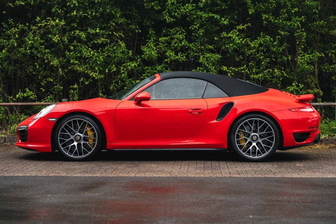 2014 Porsche 991 Turbo S - Image 16 of 31