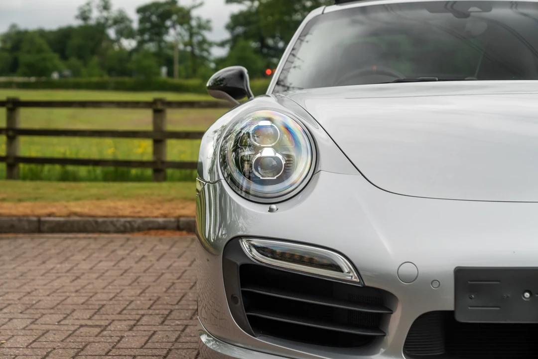 2014 Porsche 991 Turbo S - Image 22 of 31