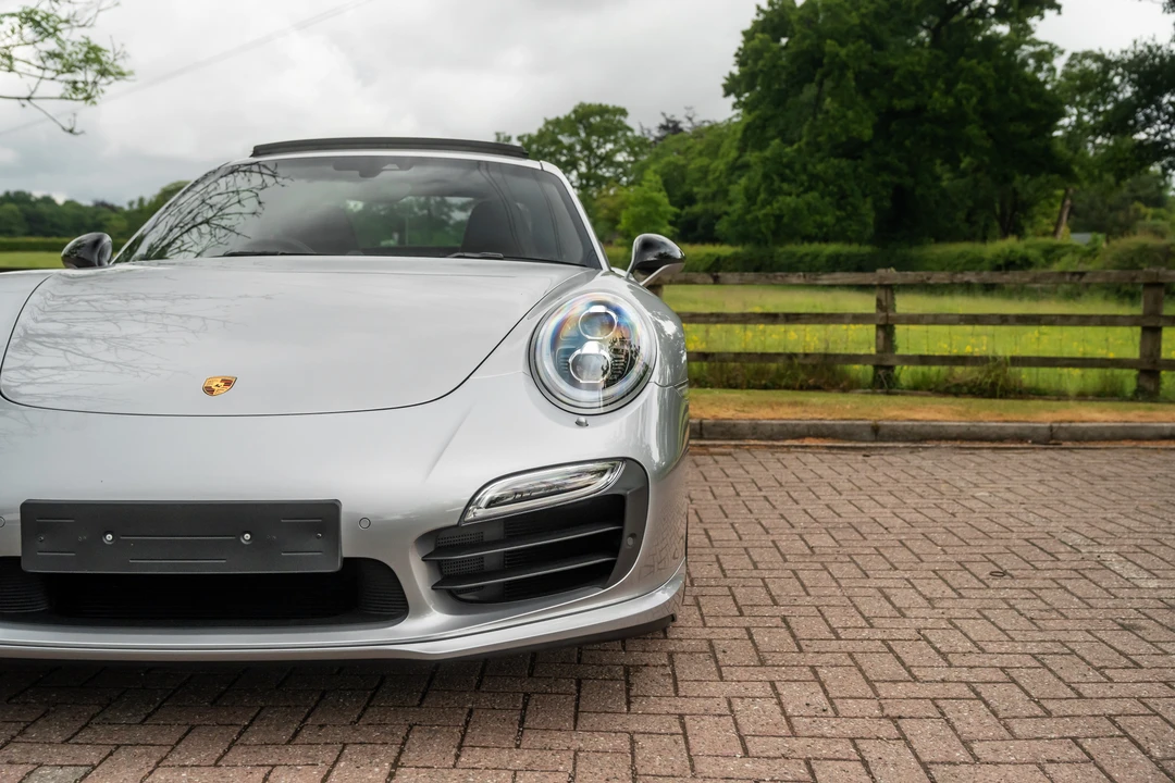 2014 Porsche 991 Turbo S - Image 21 of 31
