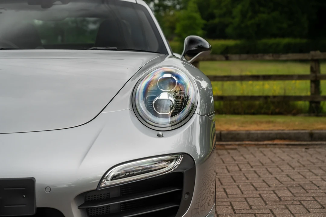2014 Porsche 991 Turbo S - Image 23 of 31