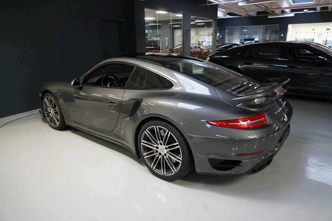 2014 Porsche 991 Turbo S - Image 12 of 31