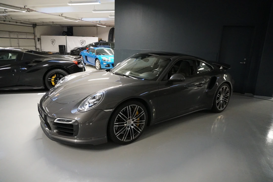 2014 Porsche 991 Turbo S - Image 4 of 31