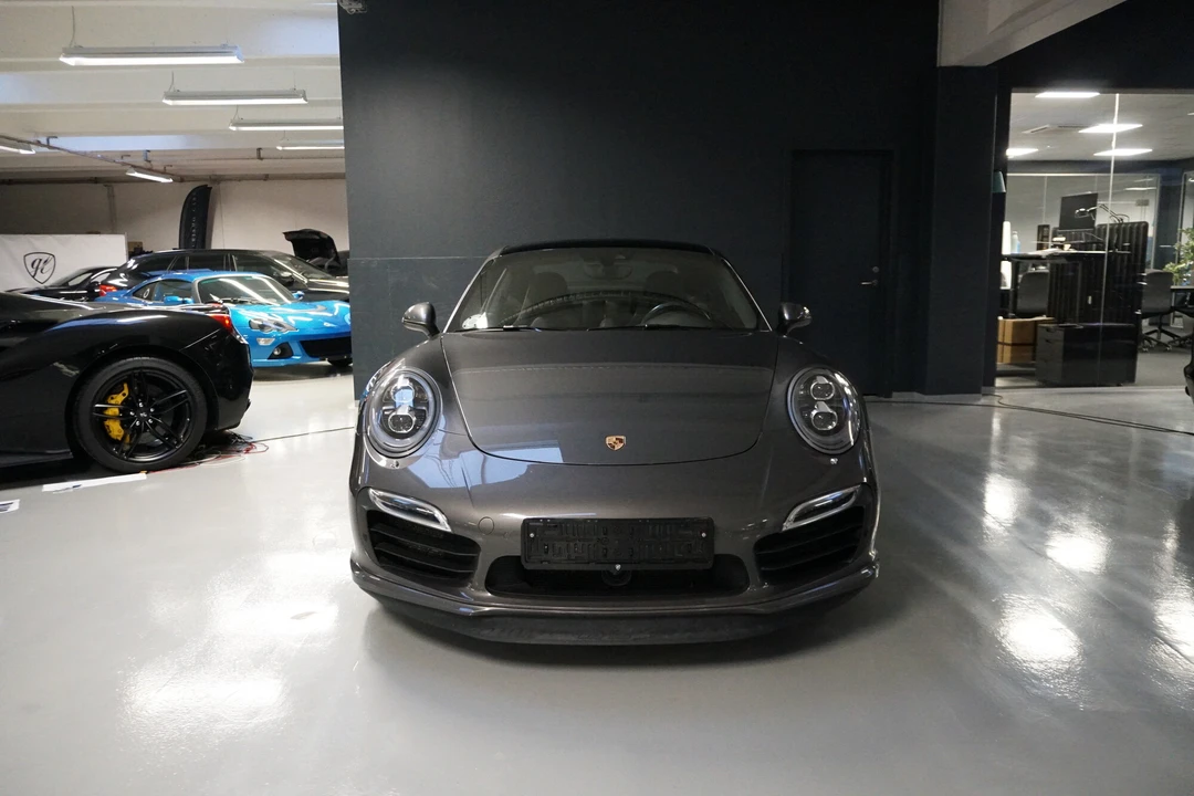 2014 Porsche 991 Turbo S - Image 3 of 31