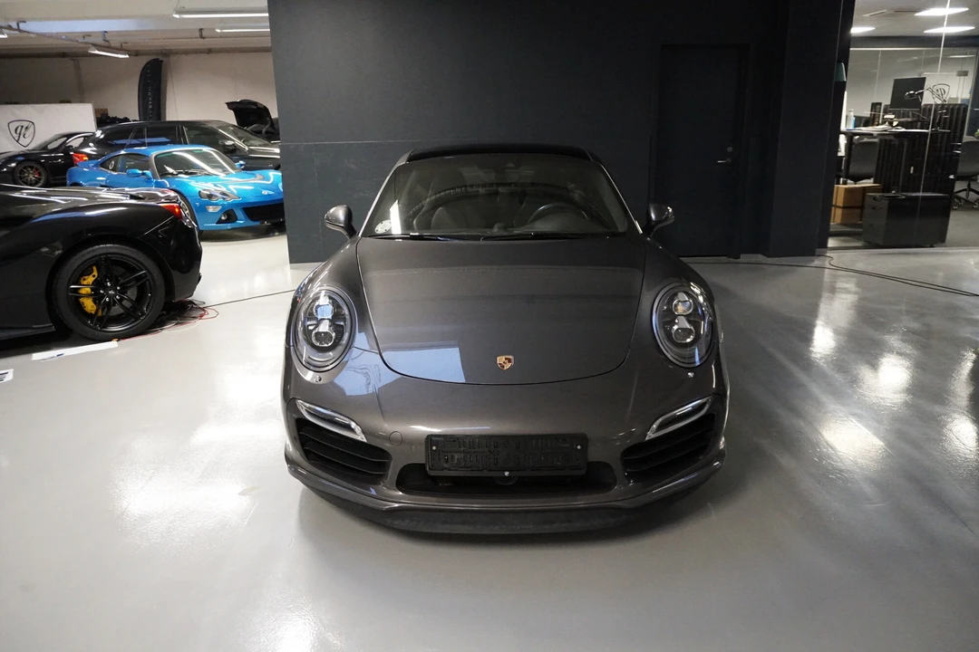 2014 Porsche 991 Turbo S - Image 10 of 31