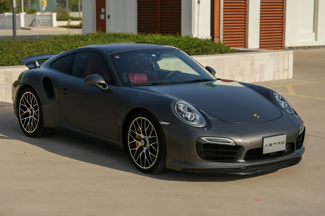 2014 Porsche 991 Turbo S - Image 11 of 21