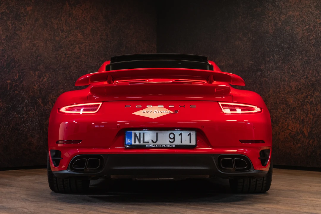 2014 Porsche 991 Turbo S - Image 7 of 31
