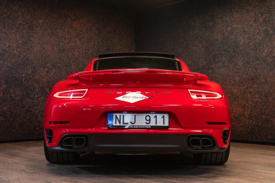 2014 Porsche 991 Turbo S - Image 13 of 31