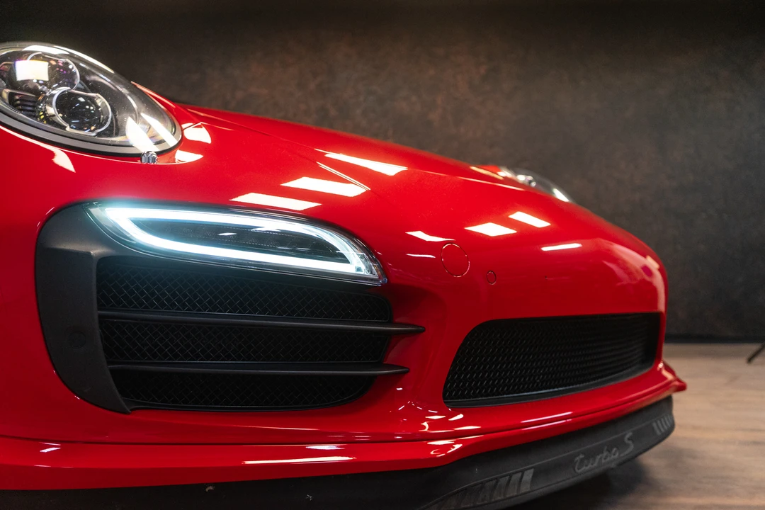 2014 Porsche 991 Turbo S - Image 27 of 31
