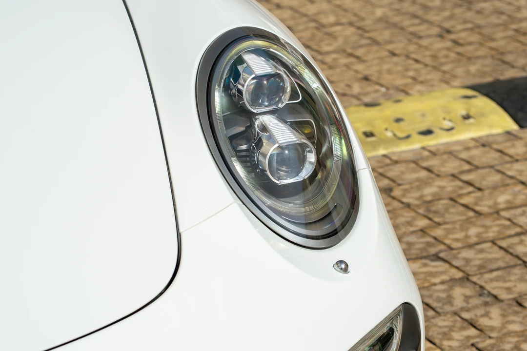 2014 Porsche 991 Turbo S - Image 26 of 31