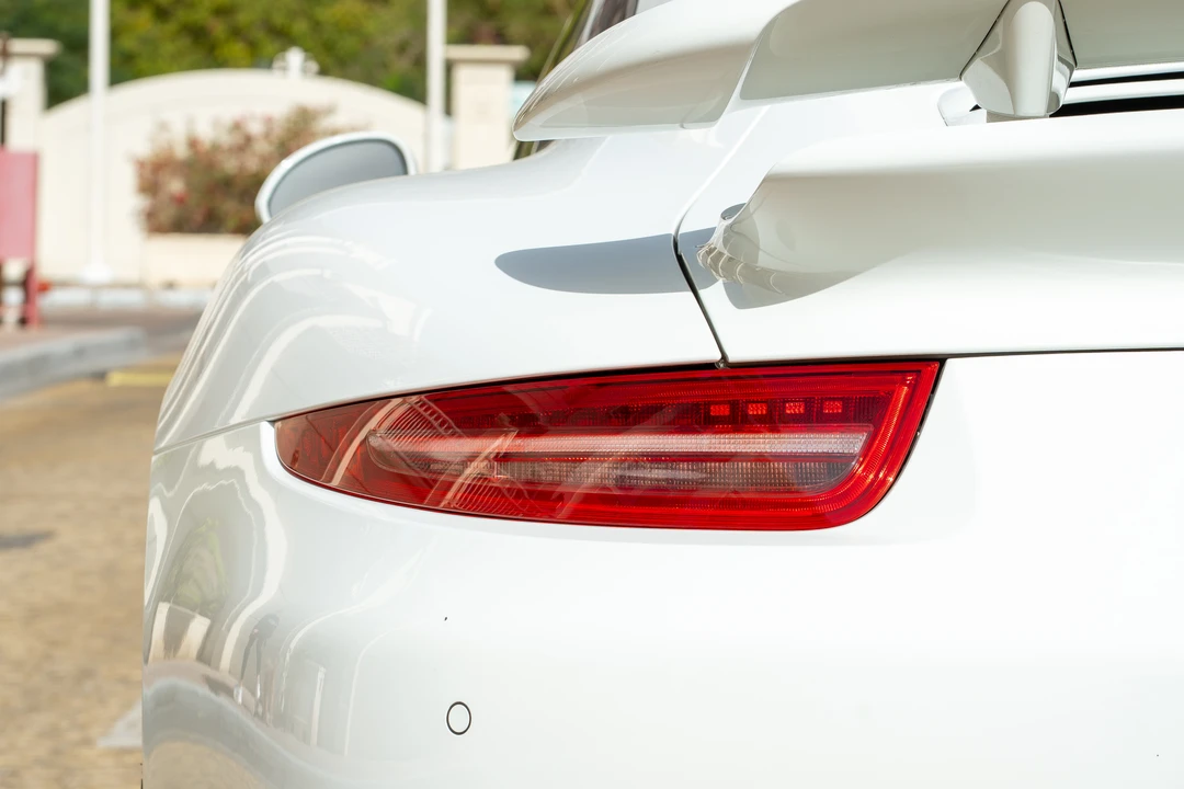 2014 Porsche 991 Turbo S - Image 29 of 31