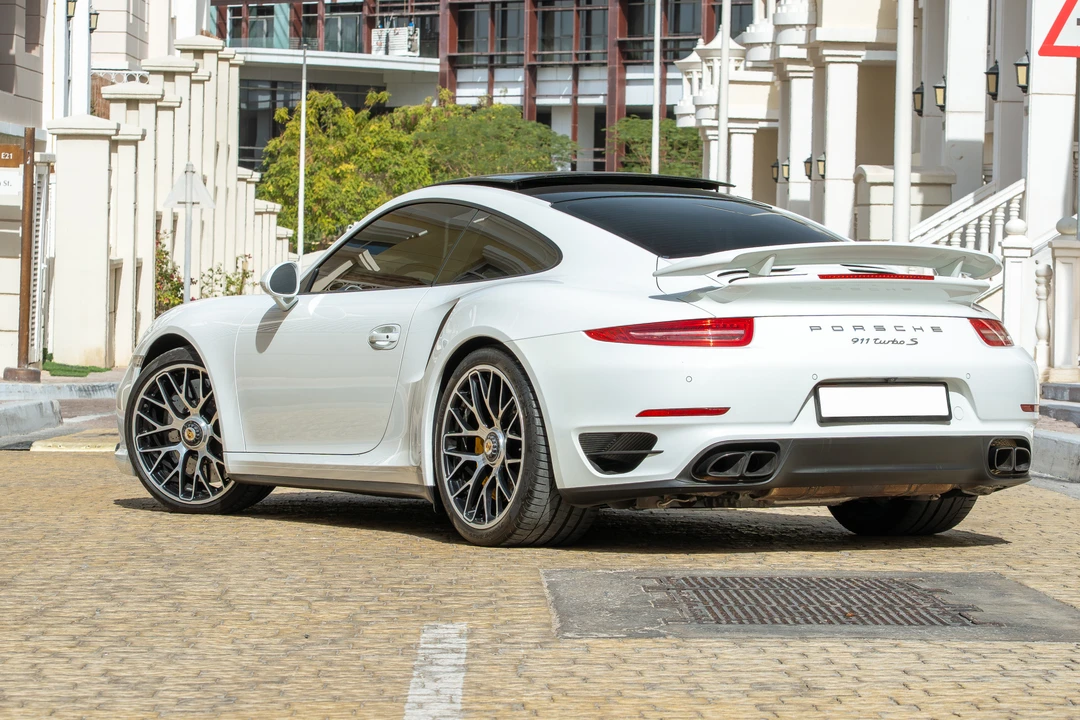 2014 Porsche 991 Turbo S - Image 5 of 31