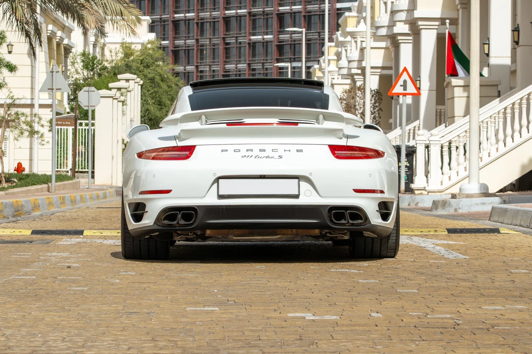 2014 Porsche 991 Turbo S - Image 6 of 31