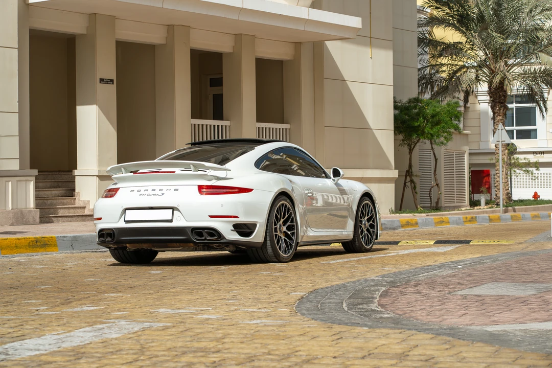 2014 Porsche 991 Turbo S - Image 7 of 31