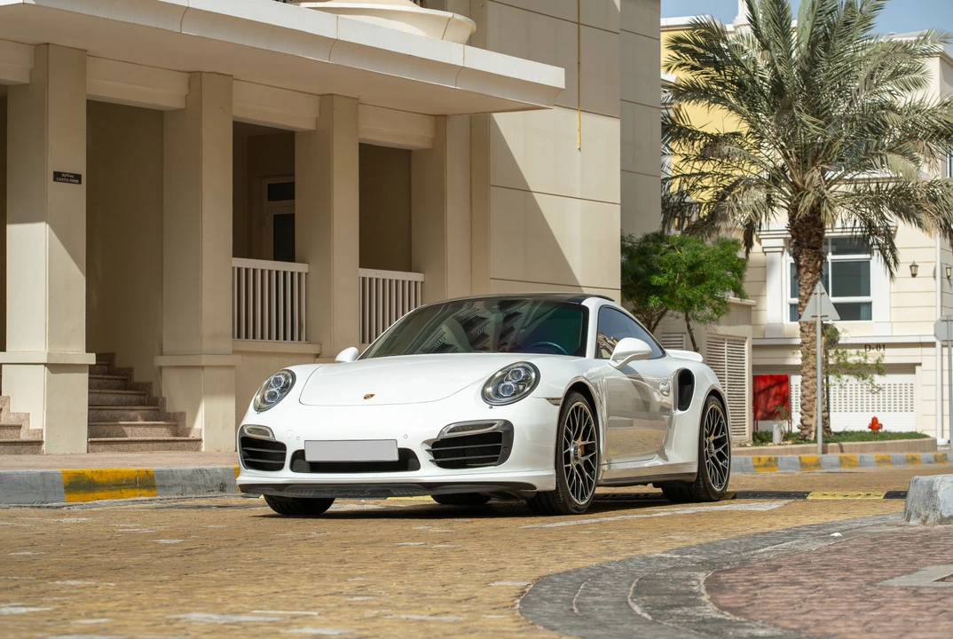 2014 Porsche 991 Turbo S - Image 3 of 31