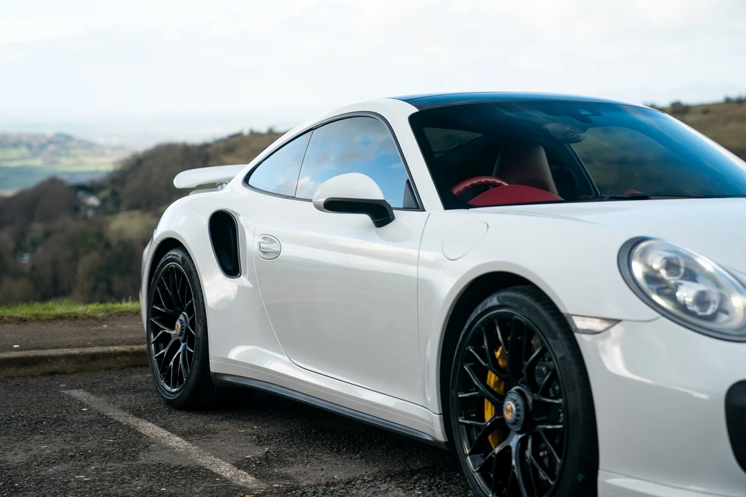 2014 Porsche 991 Carrera - Image 18 of 31