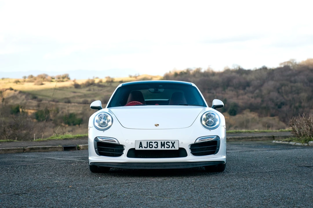 2014 Porsche 991 Carrera - Image 11 of 31