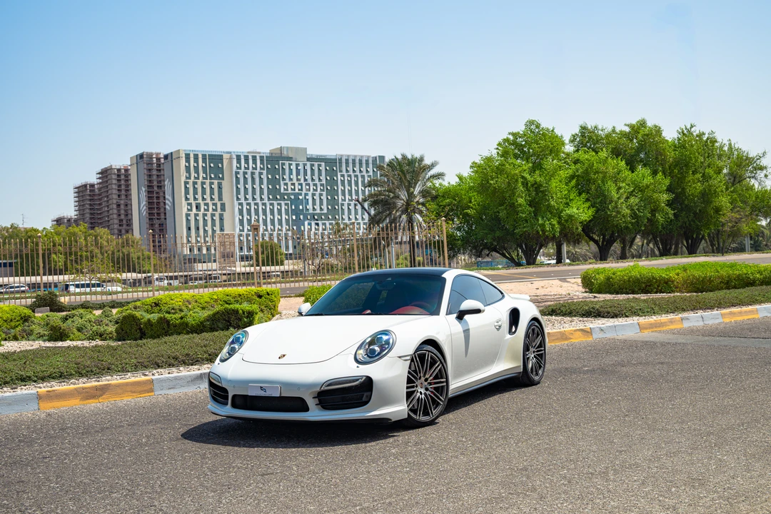 2014 Porsche 991 Turbo - Image 17 of 31