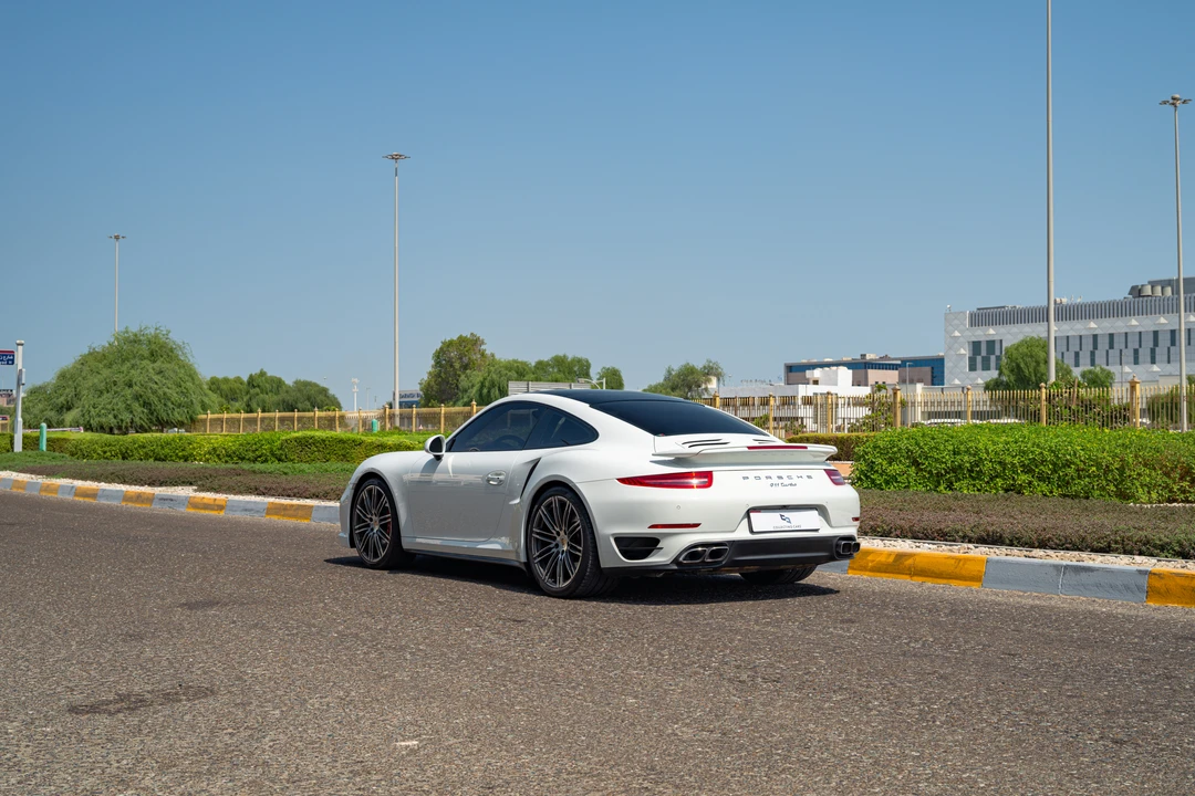 2014 Porsche 991 Turbo - Image 19 of 31