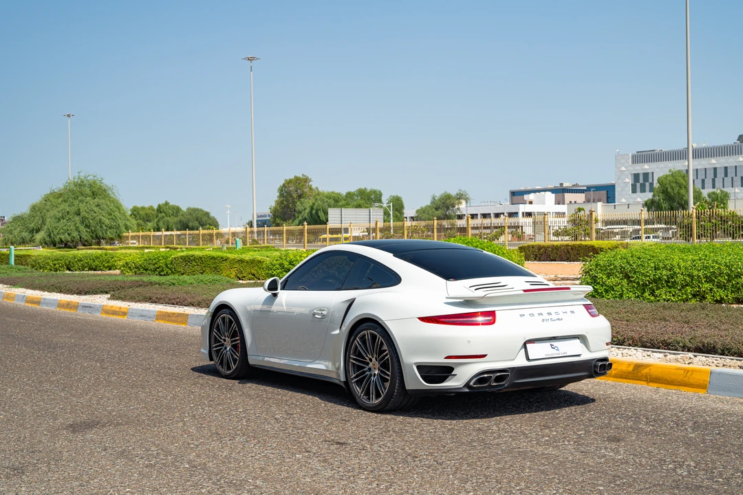 2014 Porsche 991 Turbo - Image 5 of 31