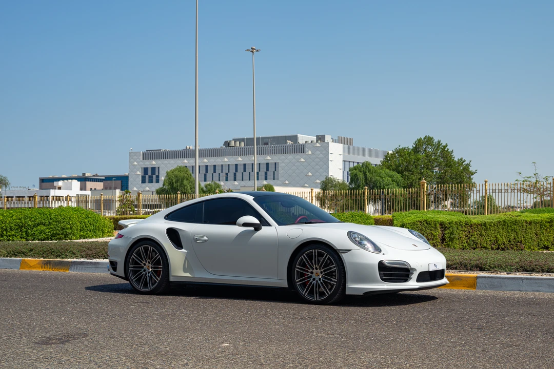2014 Porsche 991 Turbo - Image 8 of 31