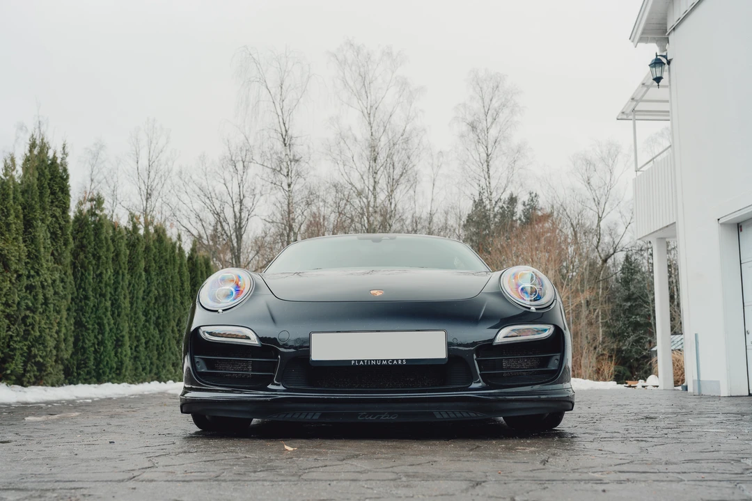 2014 Porsche 991 Turbo - Image 10 of 31