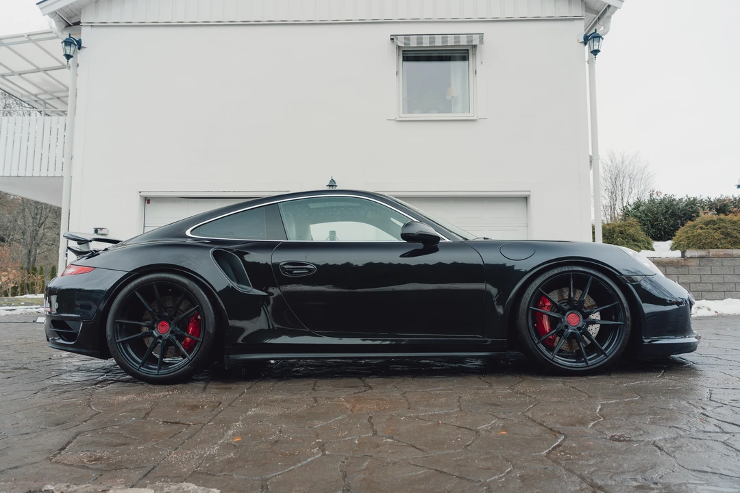2014 Porsche 991 Turbo - Image 8 of 31