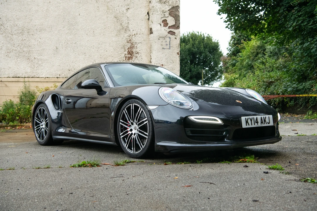 2014 Porsche 991 Turbo - Image 10 of 31