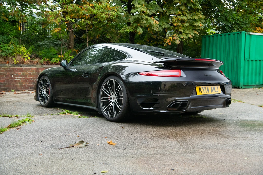2014 Porsche 991 Turbo - Image 6 of 31
