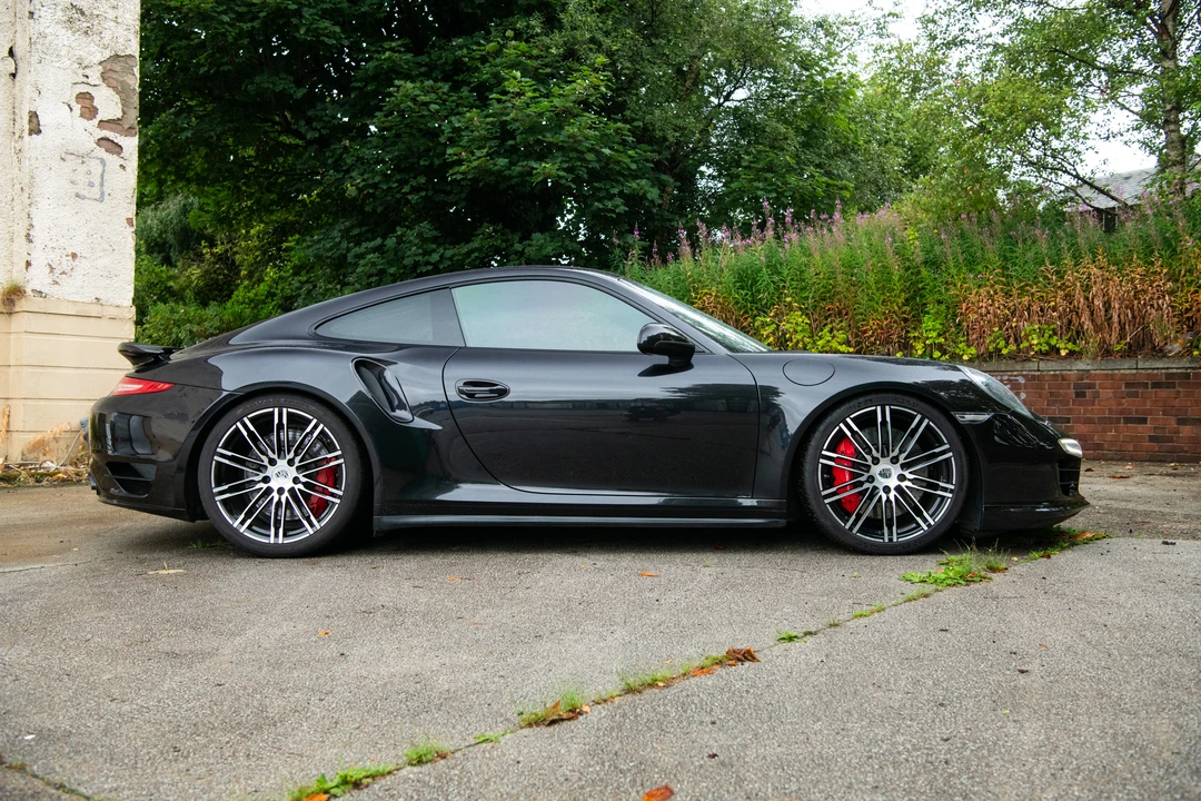 2014 Porsche 991 Turbo - Image 9 of 31