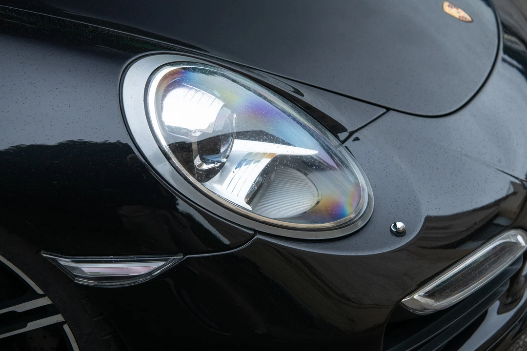 2014 Porsche 991 Turbo - Image 23 of 31