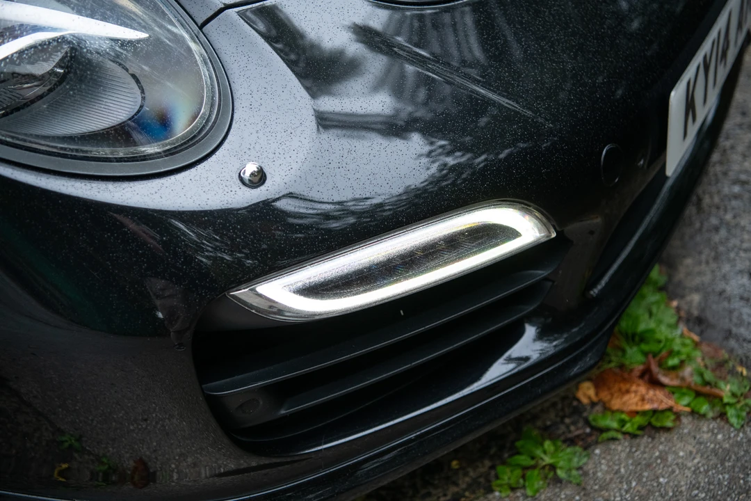 2014 Porsche 991 Turbo - Image 19 of 31
