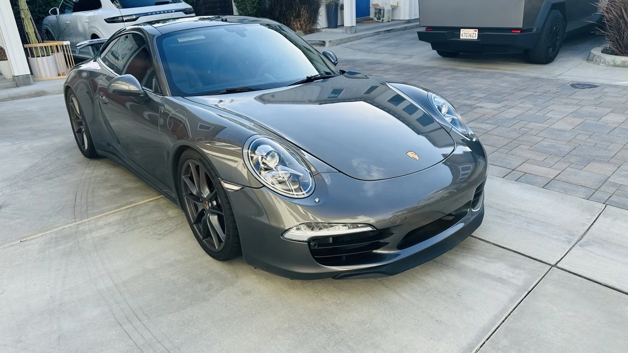 2014 Porsche - Image 3 of 26