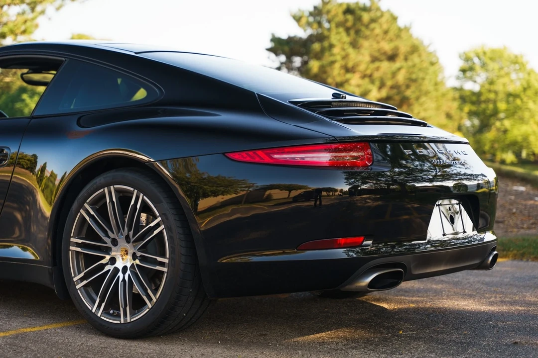 2014 Porsche 991 Carrera - Image 11 of 12