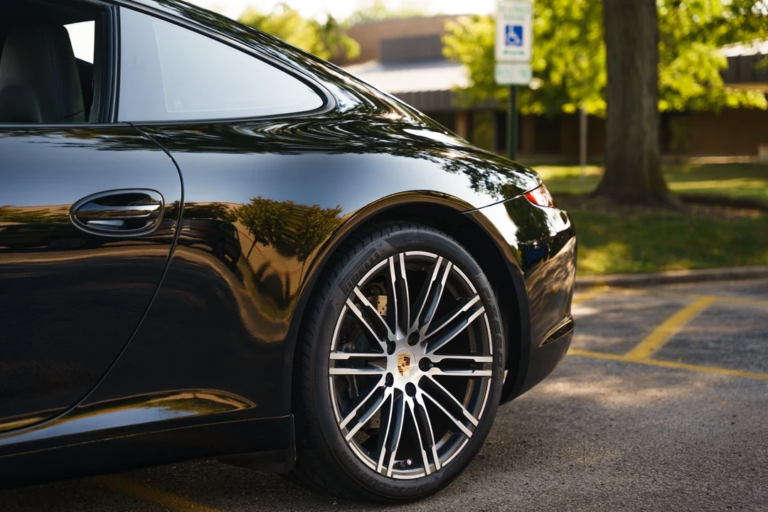 2014 Porsche 991 Carrera - Image 9 of 12
