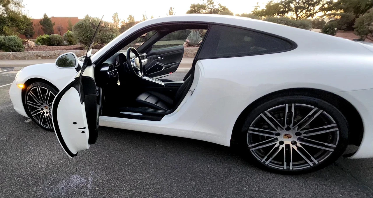 2014 Porsche 991 Carrera - Image 4 of 21