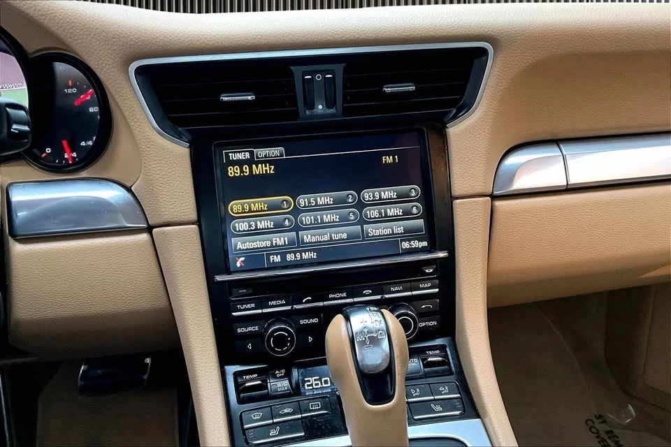 2014 Porsche 991 Carrera - Image 7 of 17