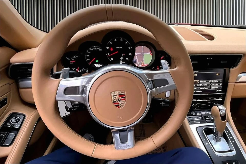 2014 Porsche 991 Carrera - Image 6 of 17