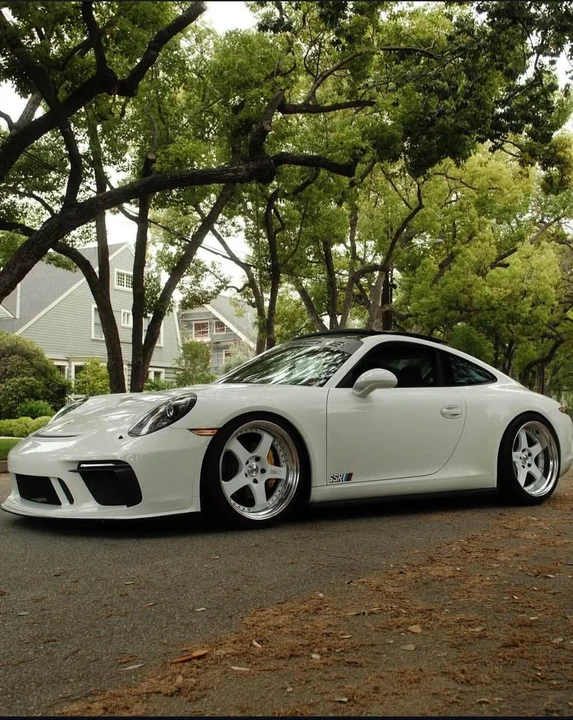 2014 Porsche 991 Carrera - Image 2 of 19