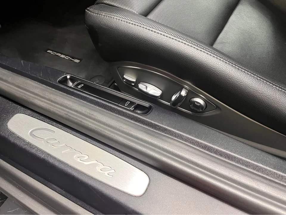 2014 Porsche 991 Carrera - Image 16 of 20