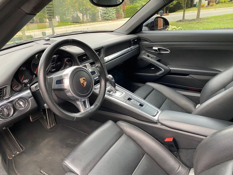 2014 Porsche 991 Carrera - Image 10 of 18