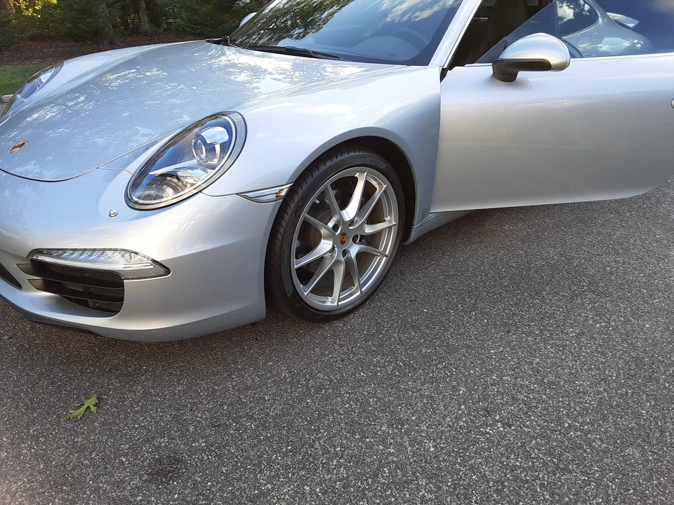 2014 Porsche 991 Carrera - Image 3 of 15