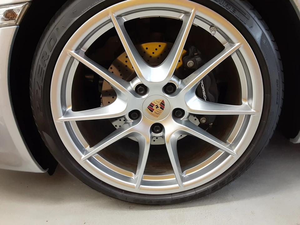 2014 Porsche 991 Carrera - Image 9 of 15