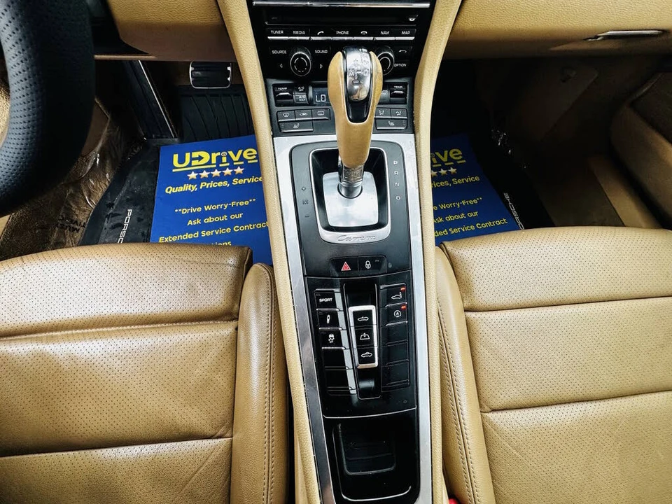 2014 Porsche 991 Carrera 4 - Image 19 of 24