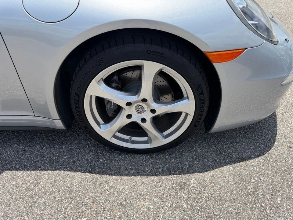 2014 Porsche 991 Carrera 4 - Image 4 of 29