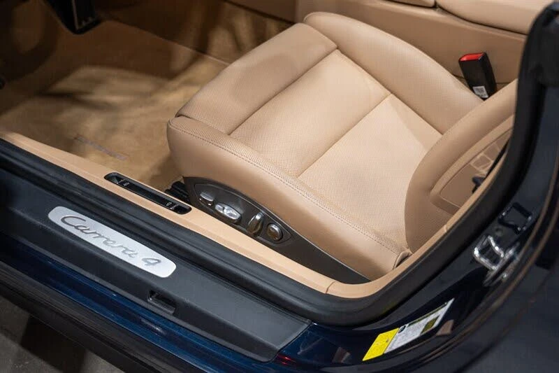 2014 Porsche 991 Carrera 4 - Image 26 of 31
