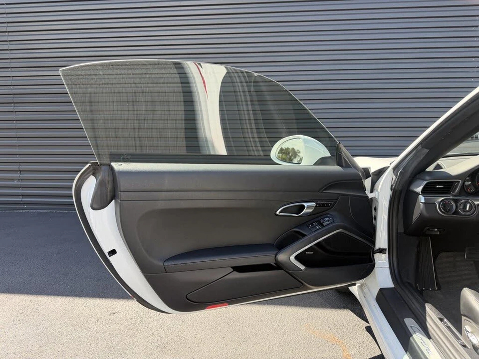2014 Porsche 991 Carrera 4 - Image 17 of 25