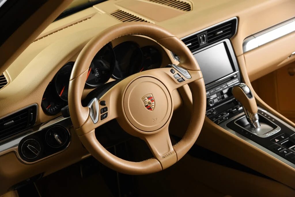 2014 Porsche 991 Carrera 4 - Image 4 of 31
