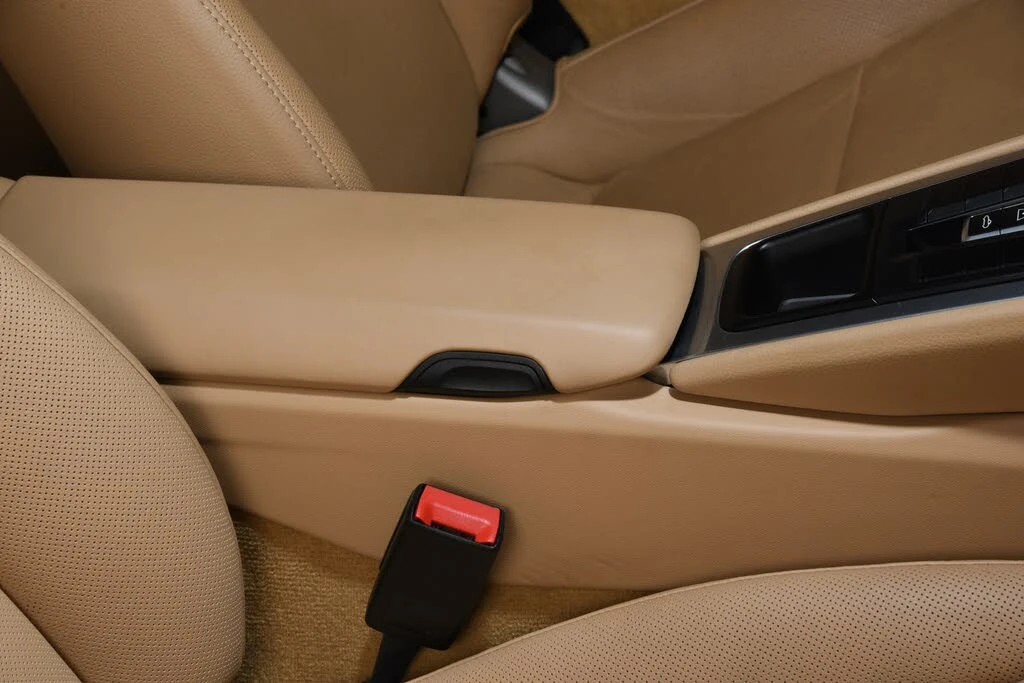 2014 Porsche 991 Carrera 4 - Image 30 of 31