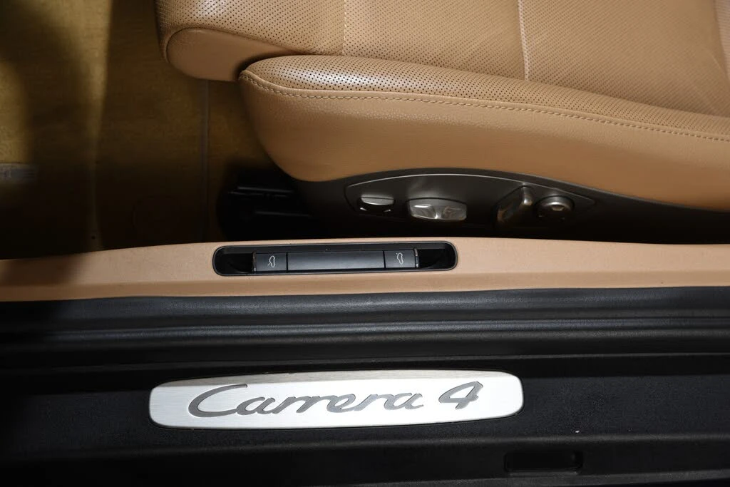 2014 Porsche 991 Carrera 4 - Image 18 of 31
