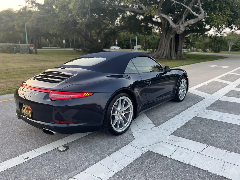 2014 Porsche 991 Carrera 4 - Image 9 of 31